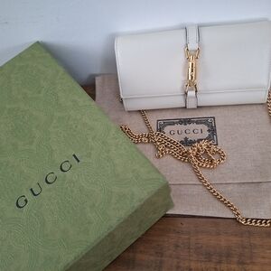 Gucci White Leather Chain Bag
